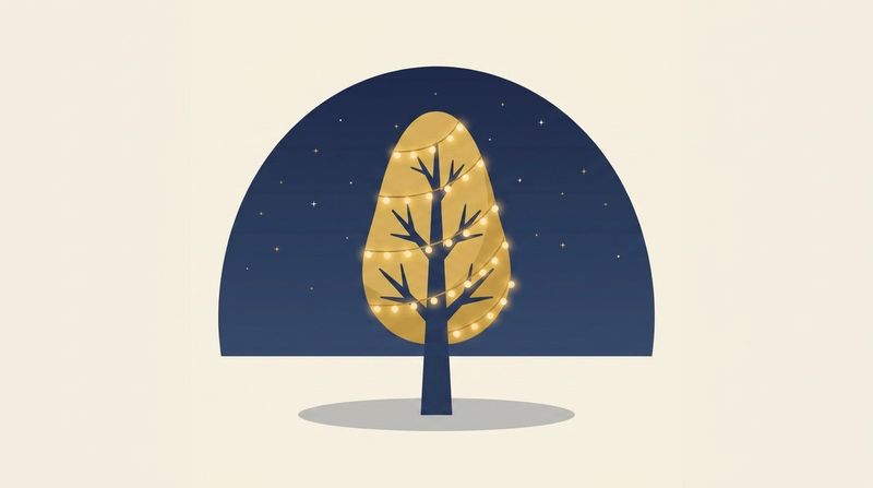 幹と枝にライトを巻いた高木のイラスト